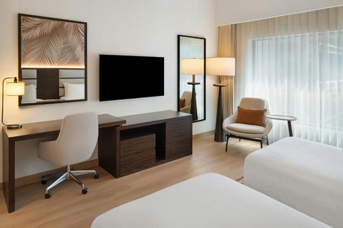 Deluxe King Or Twin Room City View Near IntimaPark 2 Luxury Bookings