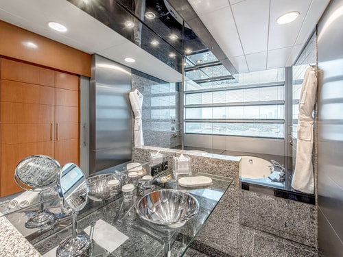 Executive King Room Near Falcon Tower Deira 4 Luxury Bookings