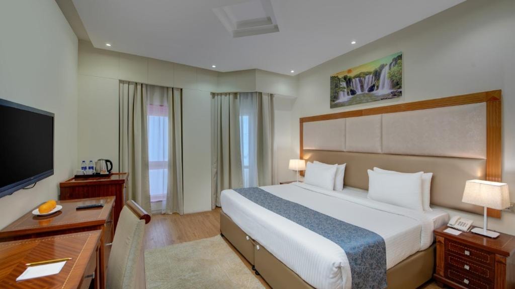 Suite Room With City View Near Rayyan Mandi Rigga Luxury Bookings