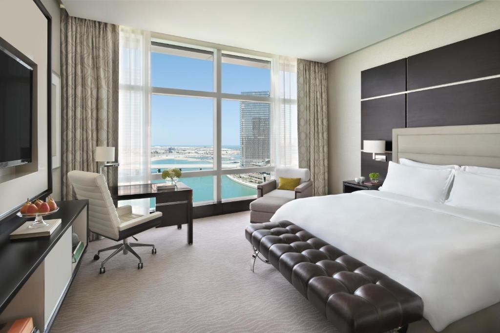 Deluxe King Or Twin Room Near Galleria Mall Luxury Bookings