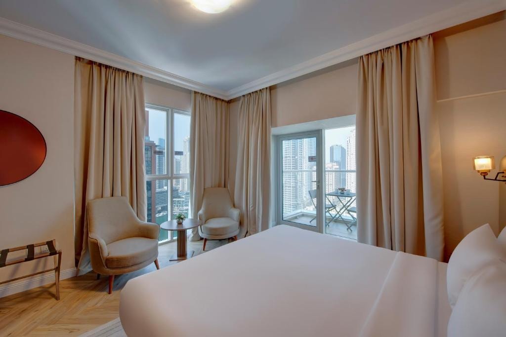 Deluxe 2 Bedroom Apartment Near Marina Beach Dubai Luxury Bookings