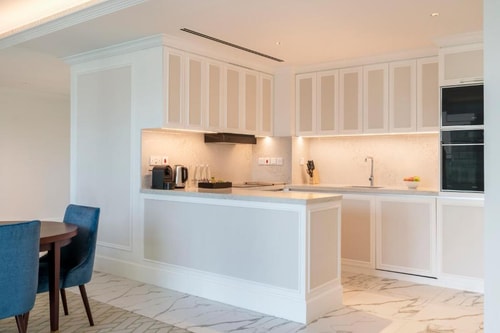 Deluxe One Bedroom Apartment Near Expo City Dubai 5 Luxury Bookings