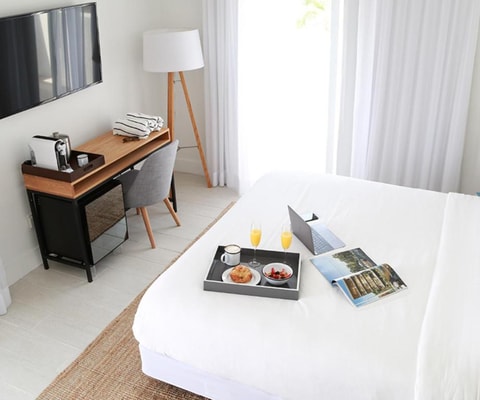 Standard Queen Room Near State of Yoga MIA 3 Luxury Bookings