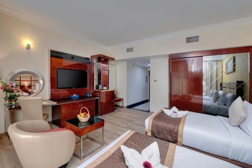 Deluxe King Or Twin Room Near Ansar Mall 3 Luxury Bookings