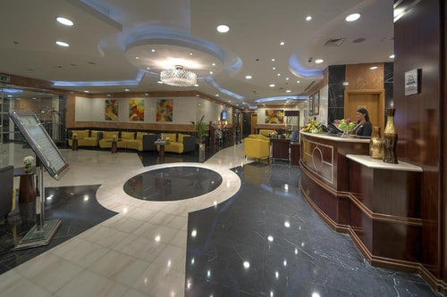 Studio Apartment Near Pak Darbar Restaurant 6 Luxury Bookings