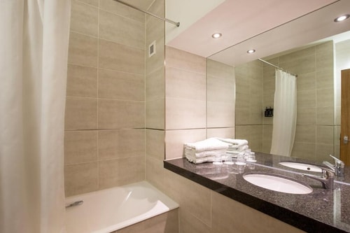 Standard Double Or Twin Room Near Garden Halls LON 9 Luxury Bookings