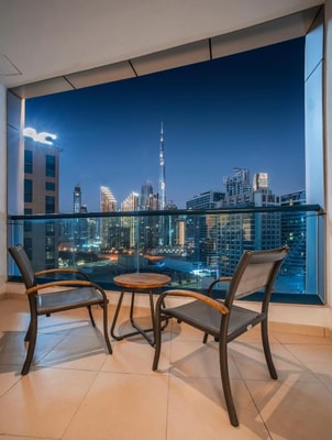 Premium Room Near Grosvenor Business Bay Tower 17 Luxury Bookings