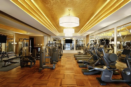 Luxury Deluxe Room On Sheikh Zayed Road Ab 17 Luxury Bookings