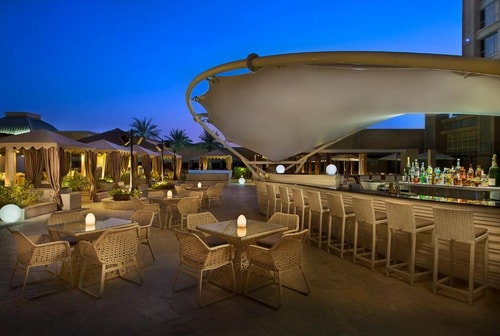 Luxury Deluxe Room On Sheikh Zayed Road 19 Luxury Bookings