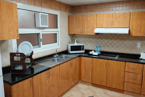 Standard Two Bedroom Apartment Near ADCB Metro 3 Luxury Bookings
