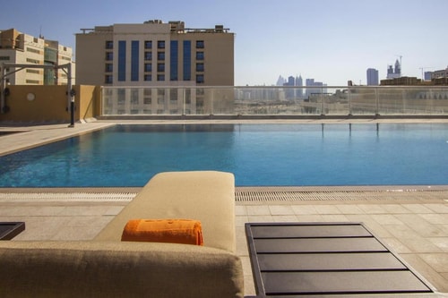 Deluxe Room Near Mashreq Metro 15 Luxury Bookings