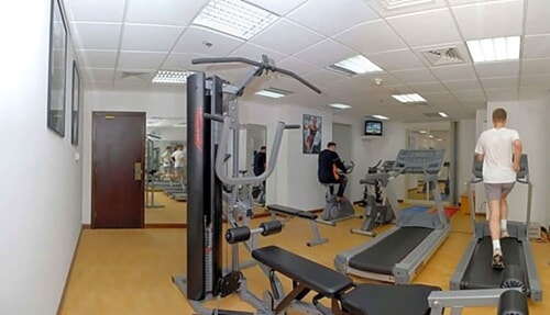 Standard Room Near LULU Express 8 Luxury Bookings