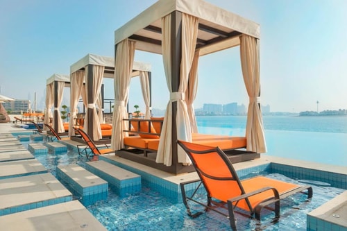 Luxury Deluxe Room In Palm By Luxury Bookings 5 Luxury Bookings