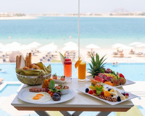 Luxury Deluxe Room In Palm By Luxury Bookings 14 Luxury Bookings