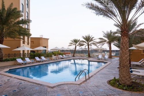 Bright Two Bedroom Apartment Near By JBR Beach 6 Luxury Bookings
