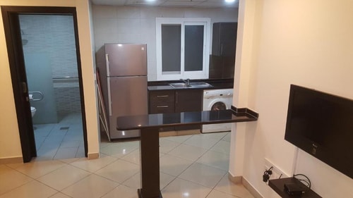 One Bedroom Apartment Near Al Shafar building 1 4 Luxury Bookings