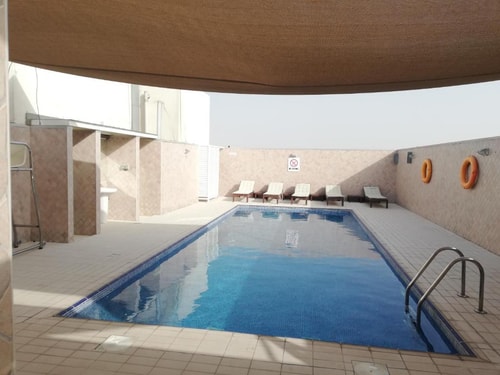 One Bedroom Apartment Near Al Shafar building 1 6 Luxury Bookings
