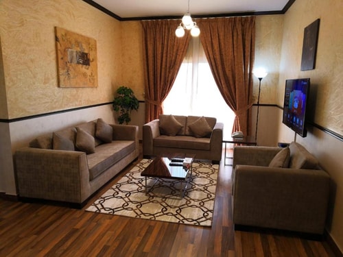 One Bedroom Apartment Near Al Shafar building 1 7 Luxury Bookings