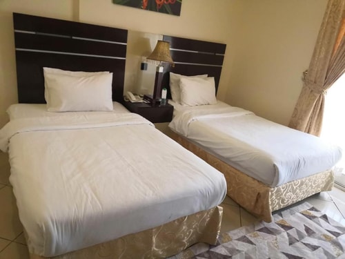 One Bedroom Apartment Near Al Shafar building 1 1 Luxury Bookings