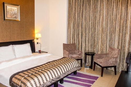 Two Bedroom Apartment Near Al Bader Mini Mart 2 Luxury Bookings