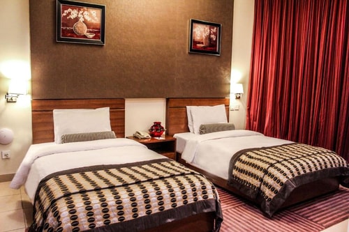 Two Bedroom Apartment Near Al Bader Mini Mart 3 Luxury Bookings