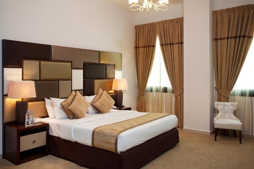 Two Bedroom Apartment Near by Wafi Mall Luxury Bookings