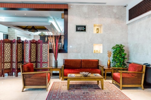 One Bedroom Apartment Near Rotana Al Jaddaf Hotel 14 Luxury Bookings