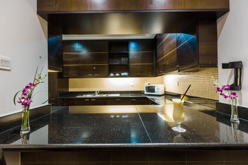 Two Bedroom Apartment Near Rotana Al Jaddaf Hotel 19 Luxury Bookings