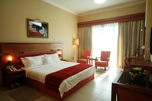 One Bedroom Suite Near Manhattan Avenue 3 Luxury Bookings