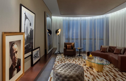 Charleston Suite Room Near Damac Royal Business. 7 Luxury Bookings