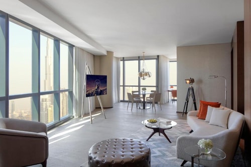 Luxury Suite Room Near Damac Royal Business bay. 18 Luxury Bookings