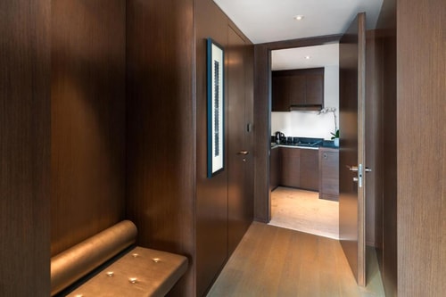 Luxury Suite Room Near Damac Royal Business bay. 27 Luxury Bookings
