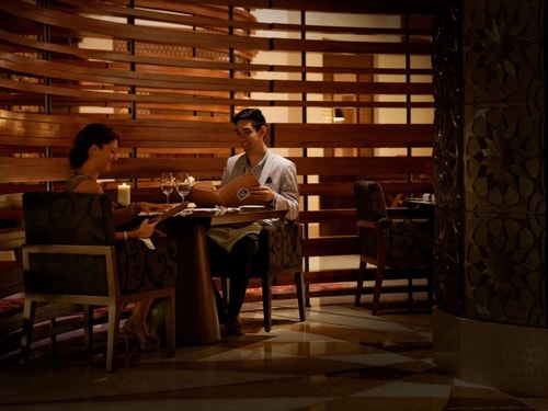 Classic Suite near Al Ghurair Centre 17 Luxury Bookings