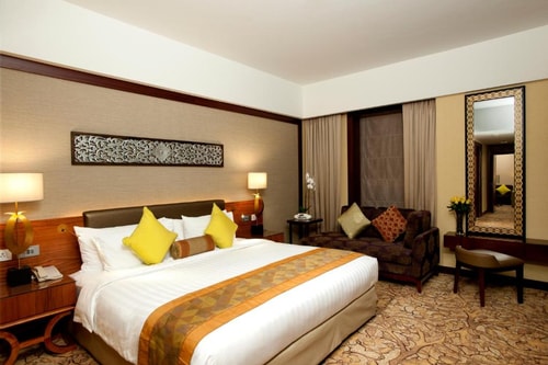 Deluxe Room Near Emirates NBD 0 Luxury Bookings