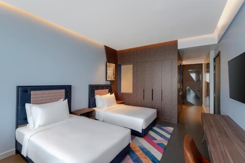 King Room Near Etihad Museum By Luxury Bookings 2 Luxury Bookings