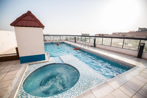 One Bedroom Apartment Near Musallah Tower 2 Luxury Bookings