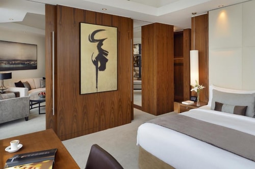 Deluxe King Suite near Park Regis Business Bay 0 Luxury Bookings
