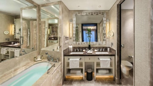 Ultra Luxury Executive Room Near Mall Of Emirates 5 Luxury Bookings