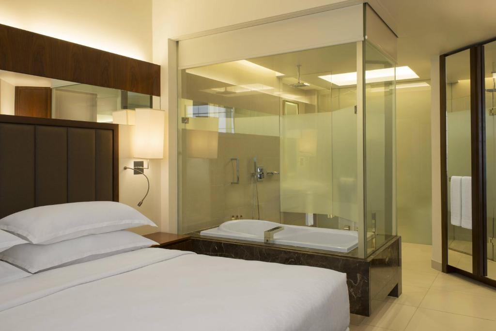 Luxury Superior Room Near Mall Of Emirates DXB Luxury Bookings