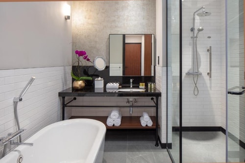 Two Bedroom Apartment Near Gym Nation Bur Dubai 8 Luxury Bookings