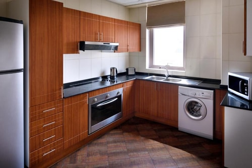 Two Bedroom Apartment Near American Hospital 3 Luxury Bookings
