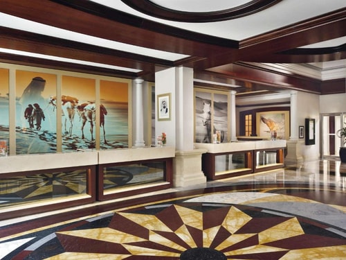 Two Bedroom Apartment Near American Hospital 14 Luxury Bookings