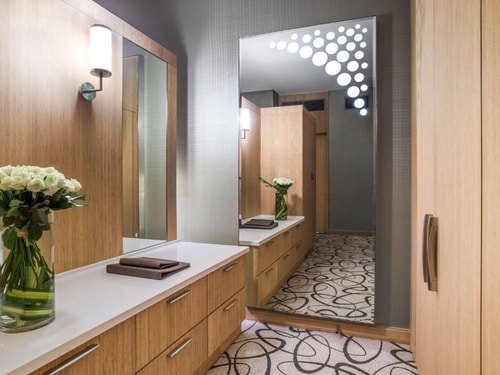 Luxury King Room Near Burj Khalifa Metro Downtown 3 Luxury Bookings