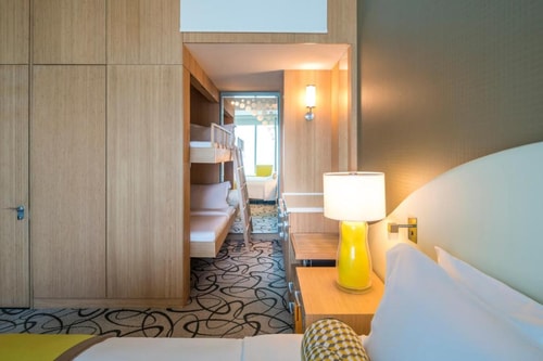 Junior Suite Near Burj Khalifa Metro Downtown DXB 8 Luxury Bookings