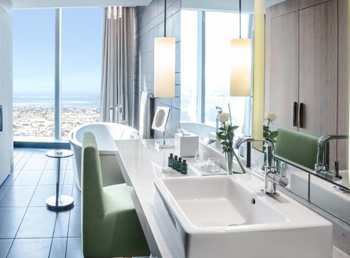 Luxury King Room Near Burj Khalifa Metro Downtown 8 Luxury Bookings