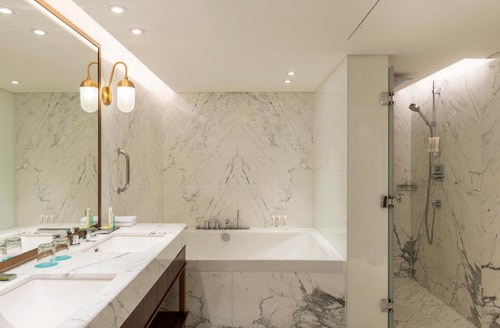 Premium Suite Near Prime Hospital 3 Luxury Bookings