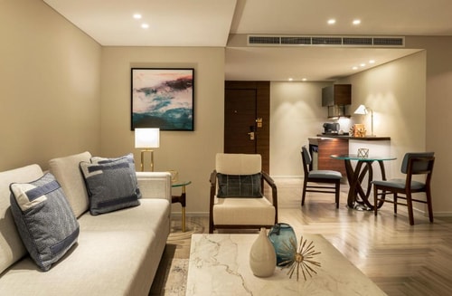 Premium Suite Near Prime Hospital 13 Luxury Bookings