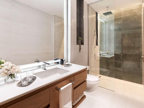 Prime Living One Bedroom Near Regalia Tower Dubai 6 Luxury Bookings