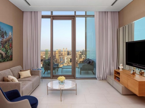 Prime Living One Bedroom Near Regalia Tower Dubai 3 Luxury Bookings