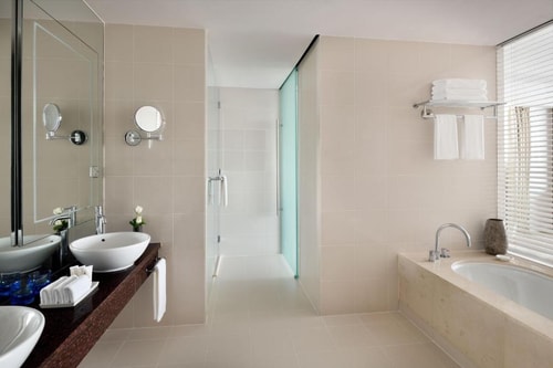 Luxury King or Twin Room Near Dubai Festival Mall 1 Luxury Bookings